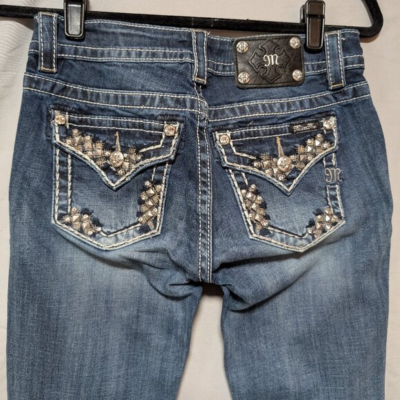 Miss Me Women's Medium Wash Mid-Rise Skinny Jeans Bling Embellished Size 27 - Picture 6 of 9